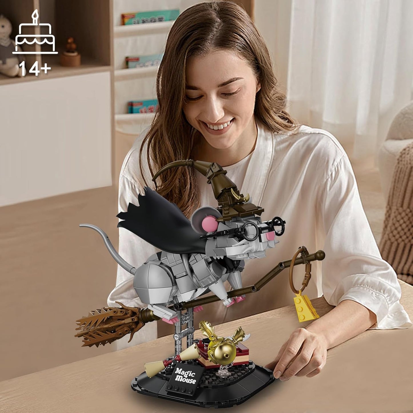 Magic Witch Mouse Building Blocks (676PCS)